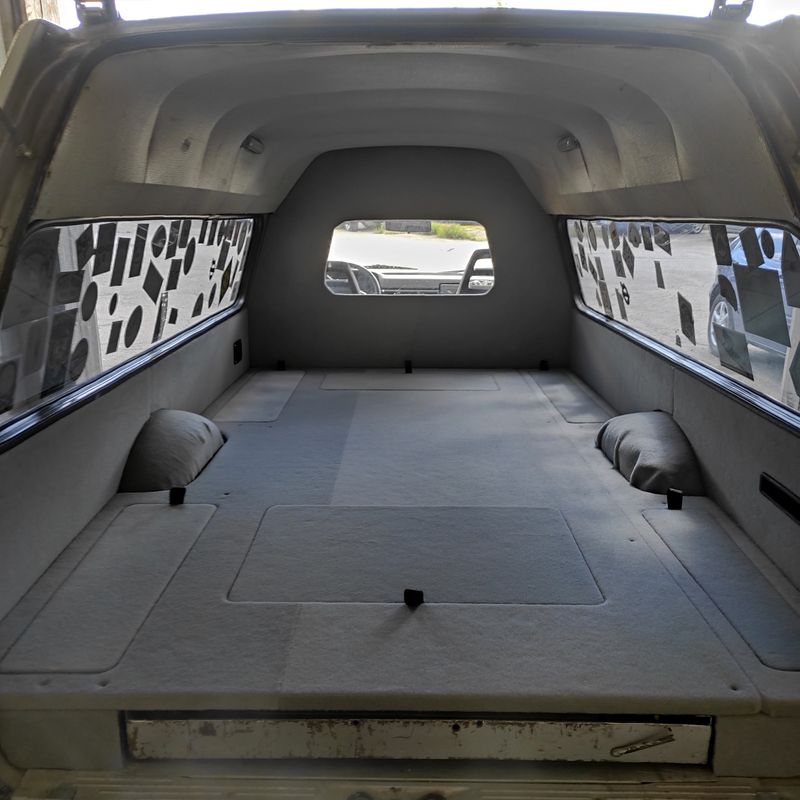 Volvo 245 Hearse (1978) – pilt 3/3